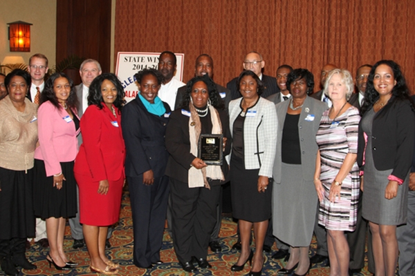 Highway 80 Adopt-a-Mile Group Receiving Statewide Adopt-a-Mile Award at the 2015 Alabama PALs Governor's Awards